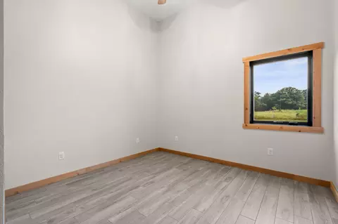 Bedroom - 290 Mckee Dr, Cedarcreek, MO 65627 photo 11 of 11