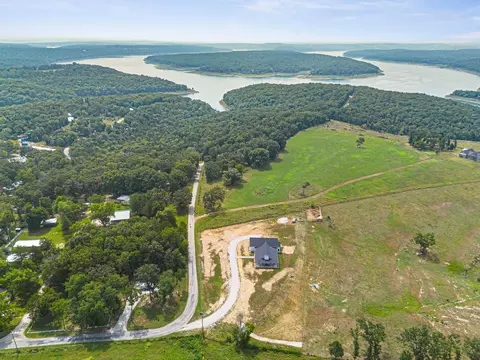 View/Area - 290 Mckee Dr, Cedarcreek, MO 65627 photo 6 of 12
