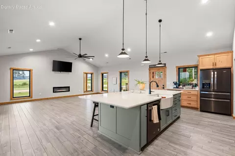 Kitchen - 290 Mckee Dr, Cedarcreek, MO 65627 photo 10 of 16