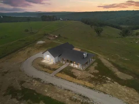 Exterior - 290 Mckee Dr, Cedarcreek, MO 65627 photo 3 of 23
