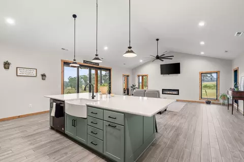 Kitchen - 290 Mckee Dr, Cedarcreek, MO 65627 photo 12 of 16