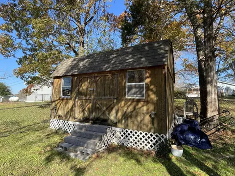 Exterior - 184 Dusty Ln, Branson, MO 65616 photo 7 of 13