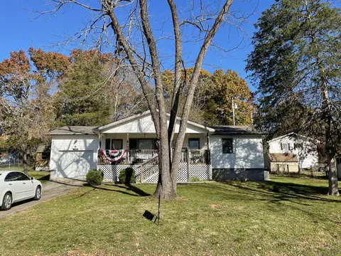 Exterior - 184 Dusty Ln, Branson, MO 65616 photo 2 of 13