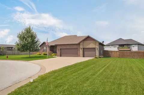 Exterior - 4411 Florence Ave, Ozark, MO 65721 photo 2 of 10