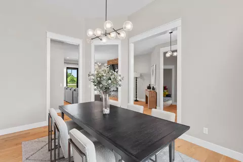 Dining - 3958 E Dunrobin Dr, Springfield, MO 65809 photo 3 of 3