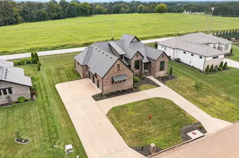 View/Area - 3958 E Dunrobin Dr, Springfield, MO 65809 photo 2 of 3