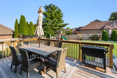 Exterior - 1904 E Highview St, Ozark, MO 65721 photo 8 of 19