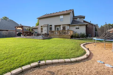 Exterior - 1904 E Highview St, Ozark, MO 65721 photo 17 of 19