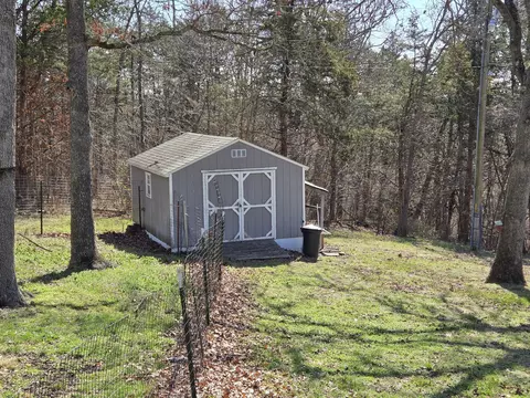 Exterior - 23042 Indian Ln, Hermitage, MO 65668 photo 13 of 20