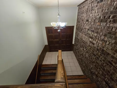 Entry Way - 23042 Indian Ln, Hermitage, MO 65668 photo 4 of 7