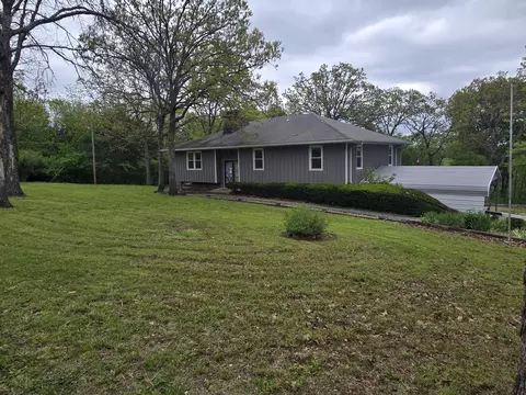 Exterior - 23042 Indian Ln, Hermitage, MO 65668 photo 2 of 20