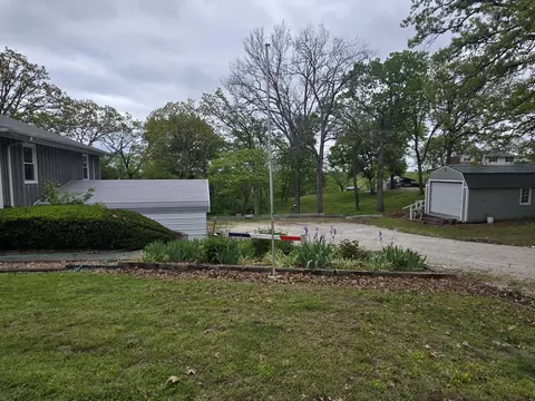 Exterior - 23042 Indian Ln, Hermitage, MO 65668 photo 6 of 20