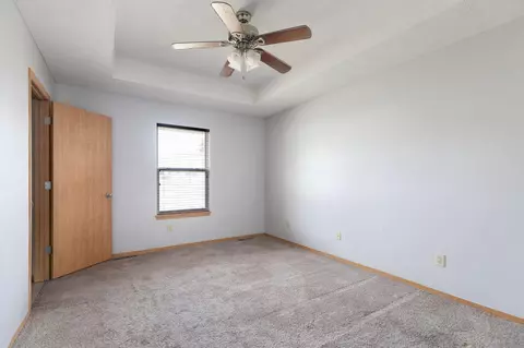 Bedroom - 785 W Apache St, Republic, MO 65738 photo 3 of 4