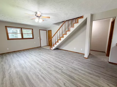 Living - 523 S Elm St, Marshfield, MO 65706 photo 1 of 1