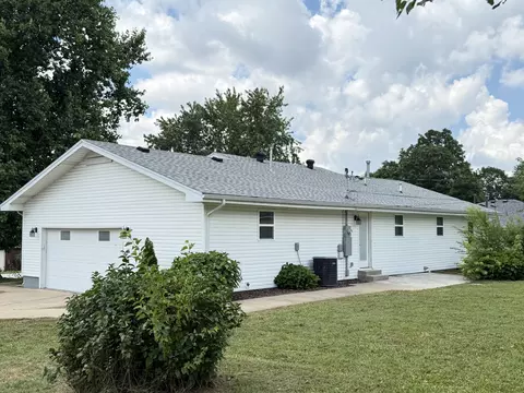 Other - 1255 E Bonaire Dr, Springfield, MO 65803 photo 5 of 8