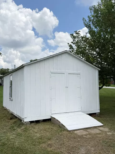 Other - 1255 E Bonaire Dr, Springfield, MO 65803 photo 6 of 8