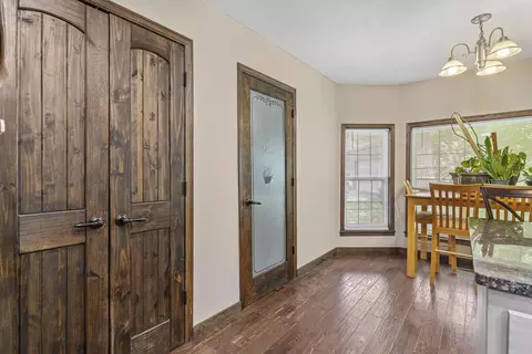 Entry Way - 45 Stone Ridge Ct, Strafford, MO 65757 photo 2 of 7