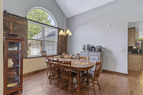 Dining - 45 Stone Ridge Ct, Strafford, MO 65757 photo 2 of 3