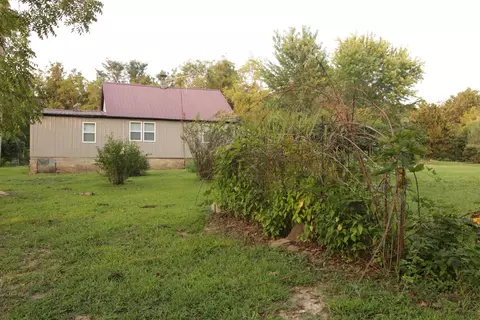 Exterior - 3627 County Road 542, Ava, MO 65608 photo 5 of 26
