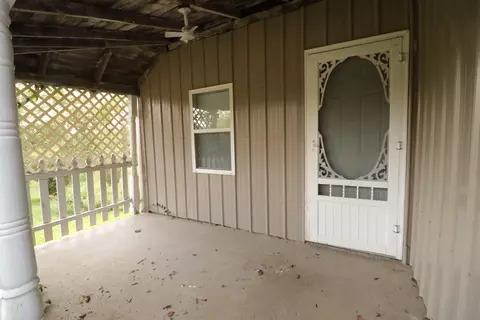 Exterior - 3627 County Road 542, Ava, MO 65608 photo 11 of 26