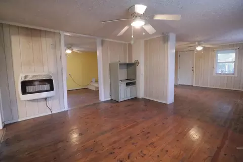 Living - 3627 County Road 542, Ava, MO 65608 photo 7 of 10