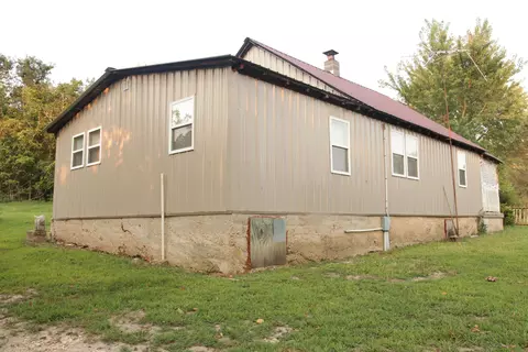 Exterior - 3627 County Road 542, Ava, MO 65608 photo 4 of 26