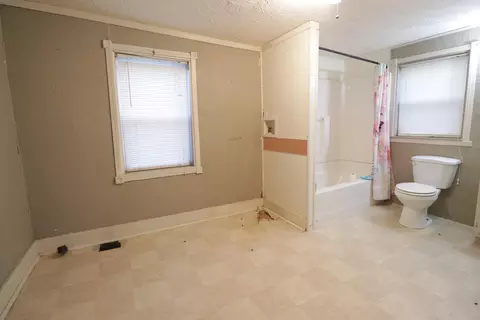 Bedroom - 3627 County Road 542, Ava, MO 65608 photo 1 of 3