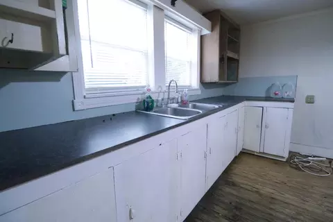 Kitchen - 3627 County Road 542, Ava, MO 65608 photo 1 of 2