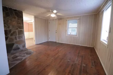 Living - 3627 County Road 542, Ava, MO 65608 photo 3 of 10
