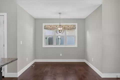 Dining - 5746 E Park Pl, Strafford, MO 65757 photo 1 of 2