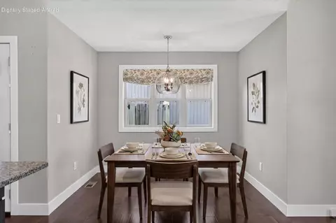 Dining - 5746 E Park Pl, Strafford, MO 65757 photo 2 of 2