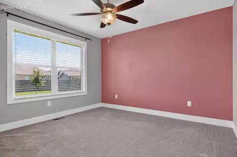 Bedroom - 5746 E Park Pl, Strafford, MO 65757 photo 6 of 7