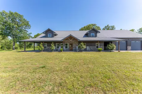 Exterior - 110 S County Road 243, Couch, MO 65690 photo 3 of 16