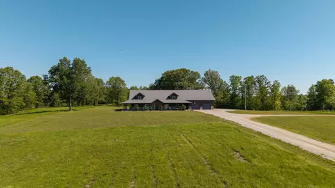 Exterior - 110 S County Road 243, Couch, MO 65690 photo 14 of 16