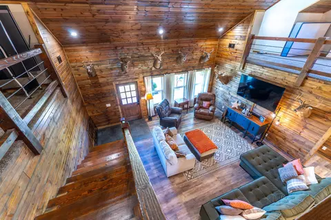 Living - 110 S County Road 243, Couch, MO 65690 photo 6 of 10