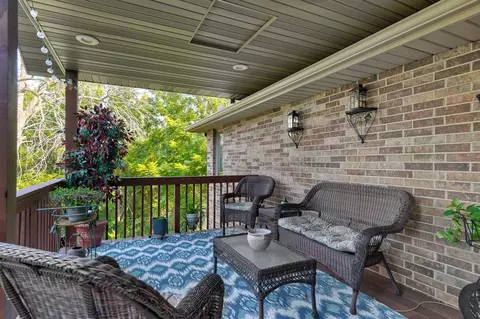 Exterior - 345 E Lafayette St, Springfield, MO 65810 photo 5 of 11