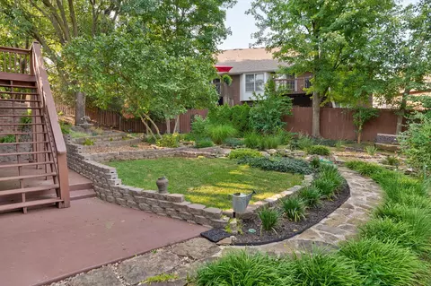 Exterior - 345 E Lafayette St, Springfield, MO 65810 photo 10 of 11