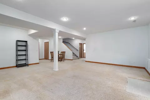 Living - 345 E Lafayette St, Springfield, MO 65810 photo 3 of 6