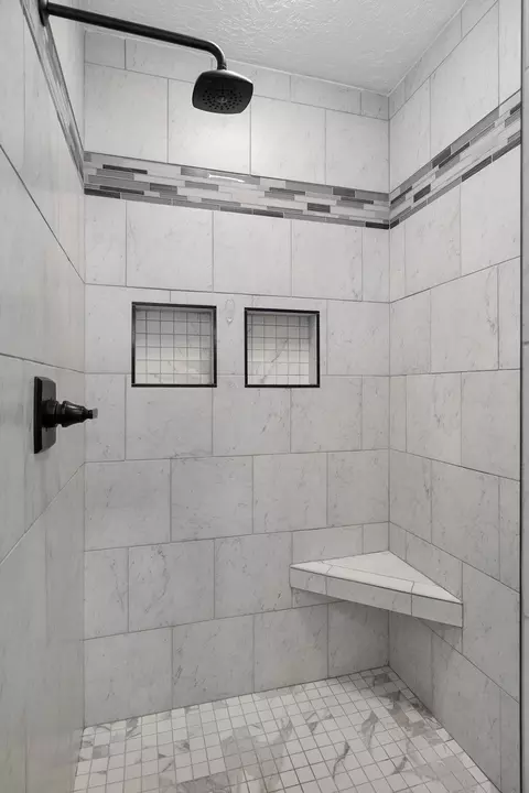 Bath - 345 E Lafayette St, Springfield, MO 65810 photo 4 of 6