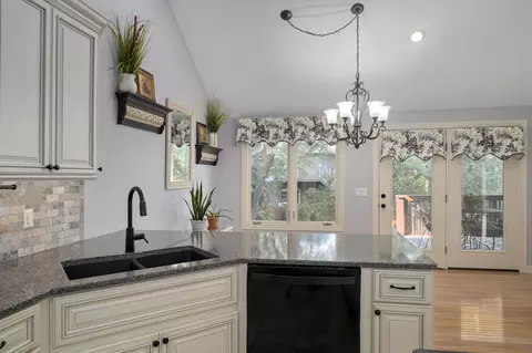 Kitchen - 345 E Lafayette St, Springfield, MO 65810 photo 3 of 7