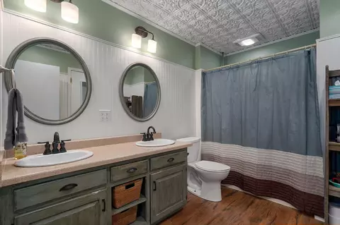Bath - 970 E State Highway Ww, Springfield, MO 65803 photo 1 of 2