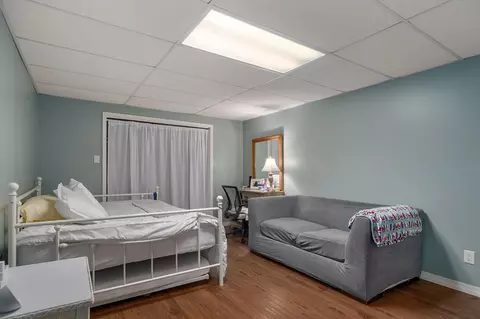 Bedroom - 970 E State Highway Ww, Springfield, MO 65803 photo 5 of 5