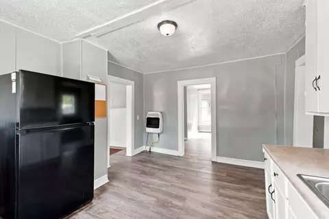 Entry Way - 2424 W Elm St, Springfield, MO 65806 photo 1 of 1