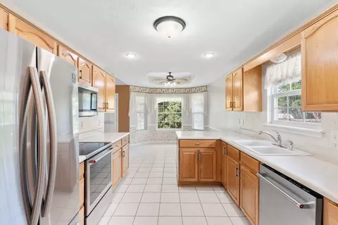 Kitchen - 4901 N 13th St, Ozark, MO 65721 photo 2 of 2