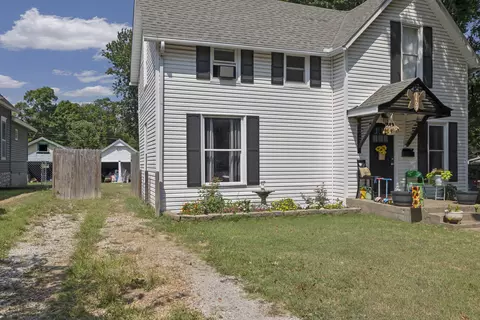 Other - 1409 S Maple St, Carthage, MO 64836 photo 2 of 6