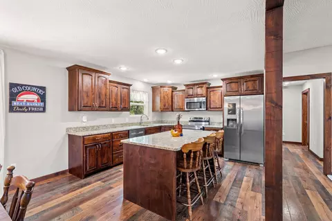 Kitchen - 190 Cedar Brooke Estates Dr, Forsyth, MO 65653 photo 2 of 5