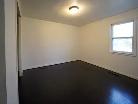 Bedroom - 801 S Newton Ave, Springfield, MO 65806 photo 4 of 6