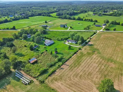 View/Area - 3760 E Shelby Rd, Springfield, MO 65803 photo 7 of 8