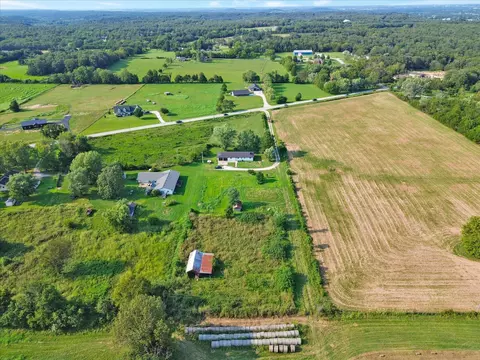 View/Area - 3760 E Shelby Rd, Springfield, MO 65803 photo 6 of 8