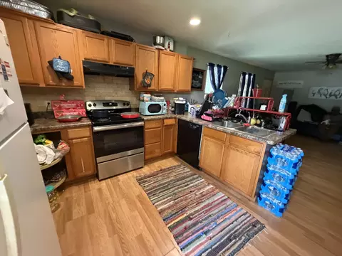 Kitchen - 2230 N 2236 N Pierce Ave, Springfield, MO 65803 photo 15 of 15